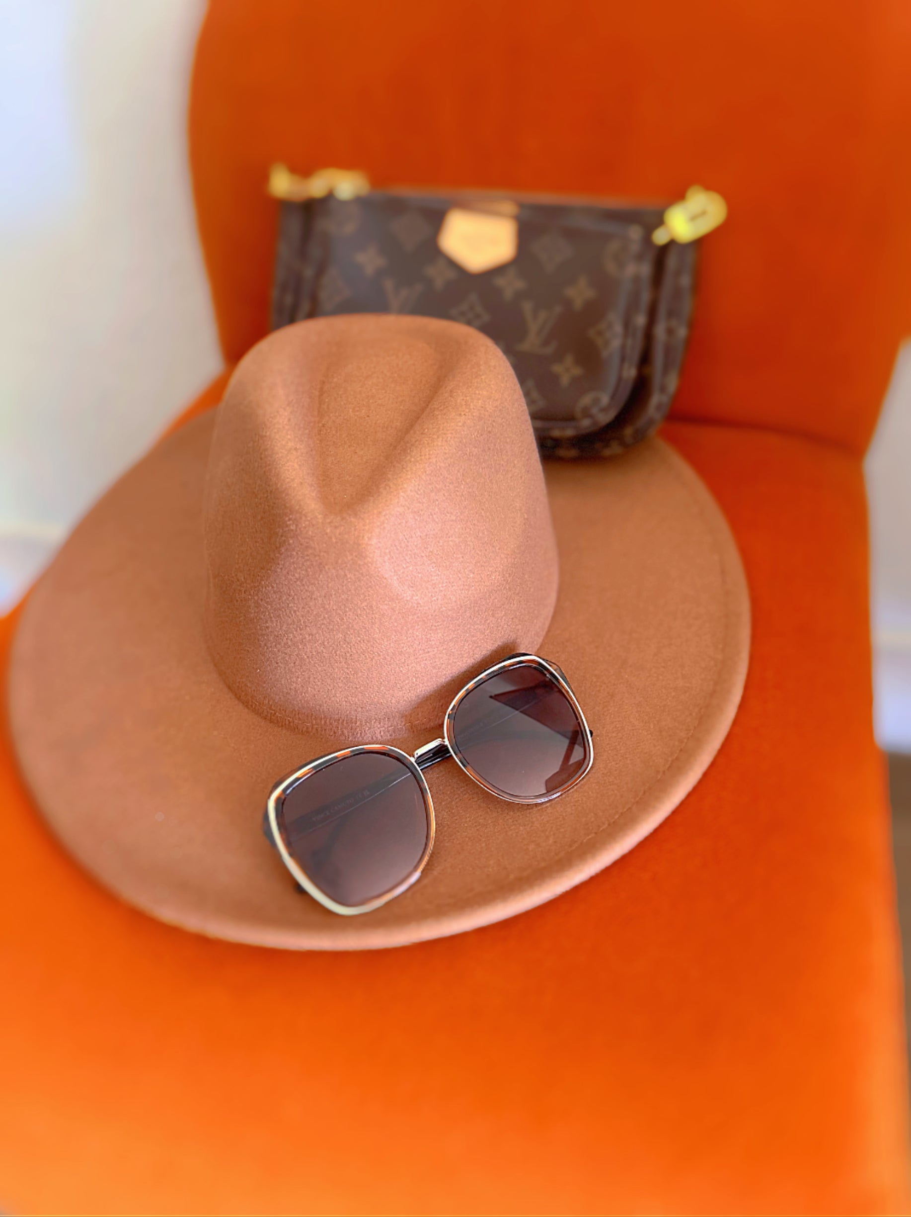 WIDE BRIM FEDORA HAT